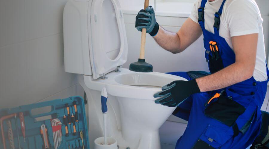 Professional septic pumping service in New Berlin, IL